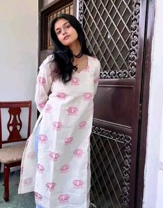 Elegant Lotus Print Kurta