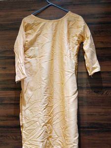 Flower Embroidery Kurta