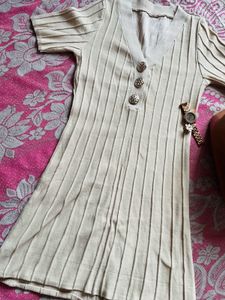 Elegant Ribbed Knit Dress