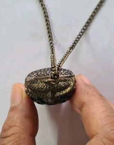 Brass chain with Owl Penda