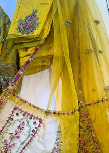 Pakistani Suit