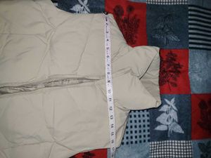 Sleeveless girlish Padded Vest