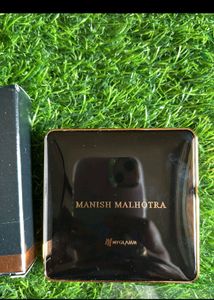 Myglamm Manish Malhotra 9 In 1 Eyeshadow Palette
