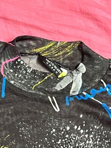 Stylish Abstract Top