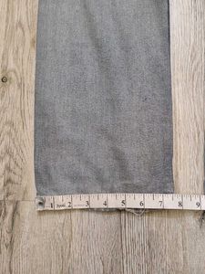 Ma1313 Levi&#39;s jeans waist 34