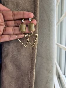 ✨️PRICE DROP✨️ 2 Combo Earrings