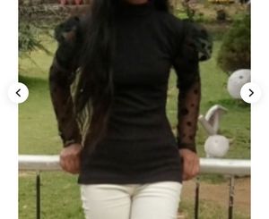 Black ELEGANT TOP!🖤