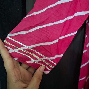 Pink embellished kurta