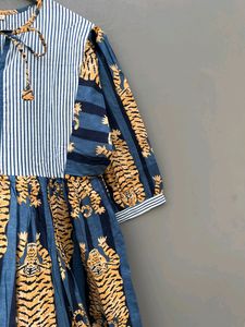 Tiger Print Midi Dress Deep Neck With String Close