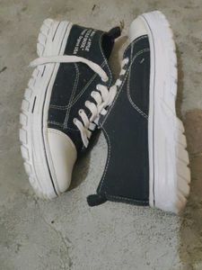 Black &amp; White Canvas Sneakers