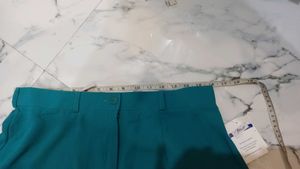 New With Tag Pant...32 To 34 Inches