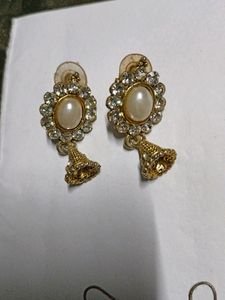 Earrings Set