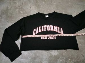URBANIC crop Sweatshirt