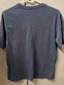 la-la-la grey tshirt