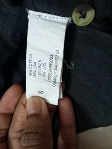 Black Crop Top Blouse