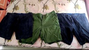 Mens Shorts Size 42 x 3