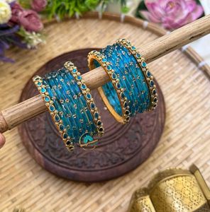 beautiful glass Bangle Set