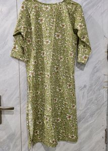 Green Floral Kurti&#39;s 🎀