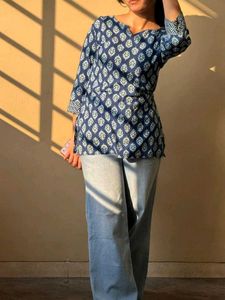 Lucknowi Printed Short Kurti