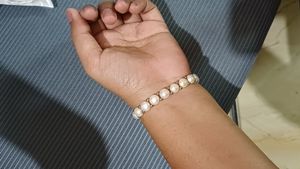 Pearl Bracelet