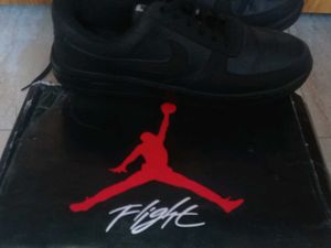 NIKE AIR FORCE 1 BLACK SNEAKERS