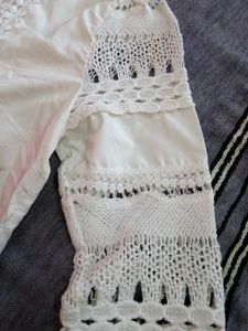 Women&#39;s Whote Top