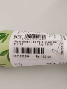 Plum Green Tea Face Wash