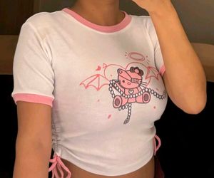 Cute Pink &amp; White Crop Top