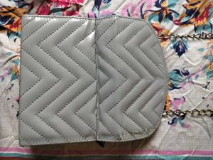 Chic Grey Clutch with Chain