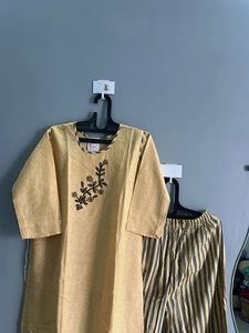 Elegant Kurta Set (XL)