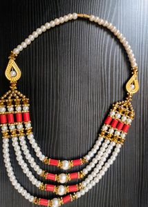 White Pearl Chain
