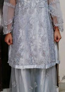 ✨ Elegant Silver Sara Dress – Like New!