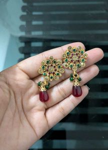 Necklace And Earrings Set