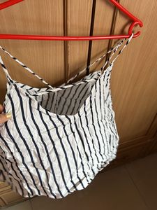Tally WeiJL Crop Top