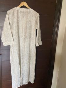 Global Desi Embroidered Neck Kurta ( L)