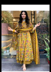 Only Cash Elegant Kurta Set