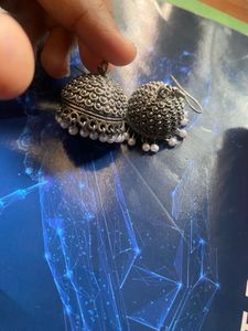 Kayan Jhumka Earrings