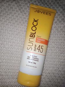 Jovees Sunblock SPF 45