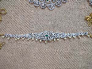 Emerald Jewellery Set