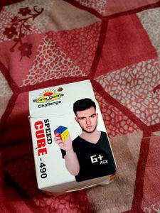 Rubik&#39;s Cube - Classic Puzzle Fun!