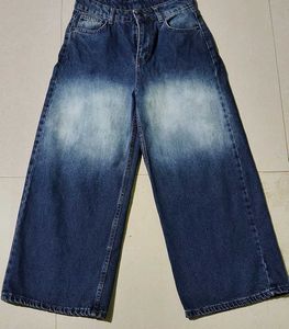 washed baggy jeans