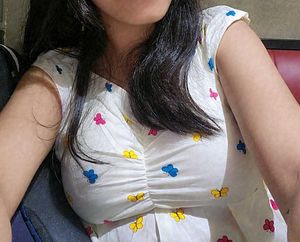 Butterfly Print Tank &amp; Cargo Jeans