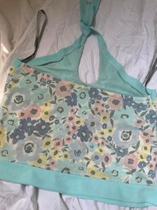 One Holder Aesthetic Top