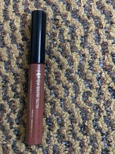 Lakme Forever Matte Lipstick in shade nude latte