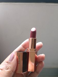 Praush Lipstick - Showbiz