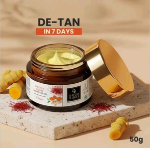 Good vibes De-tan Glow Night Cream 🧡