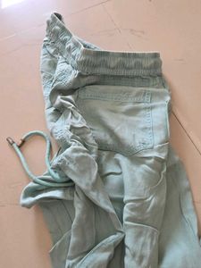 Nuon Sea Green Pants
