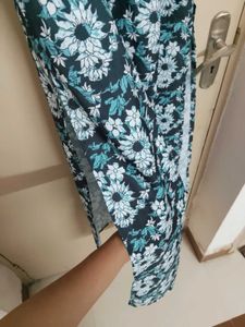 Floral Print adjustable Strap Sleeves Kurta