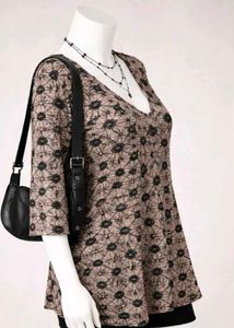 Y2k Patterned V-Neck Top