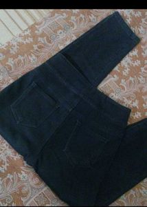 Women&#39;s black jeans ( made In  China)